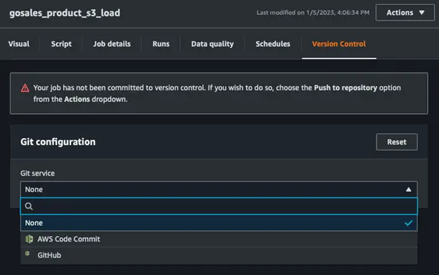 Drop-down menu to select GitHub or AWS CodeCommit